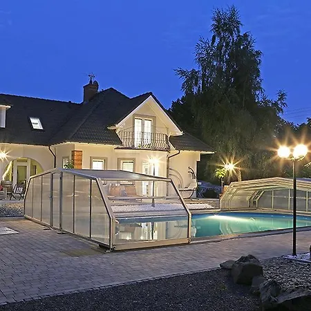 Luksusowa Willa Z Basenem, Sauna I Jacuzzi 别尔斯克-比亚拉